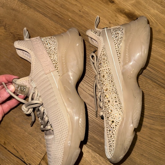 Steve Madden maxima sneaker - Picture 7 of 8